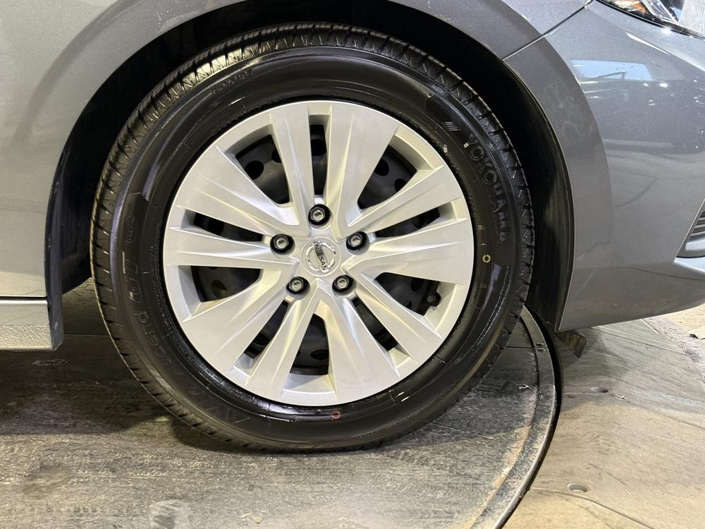 Nissan Sentra S 2022 d&rsquo;occasion à vendre - 12