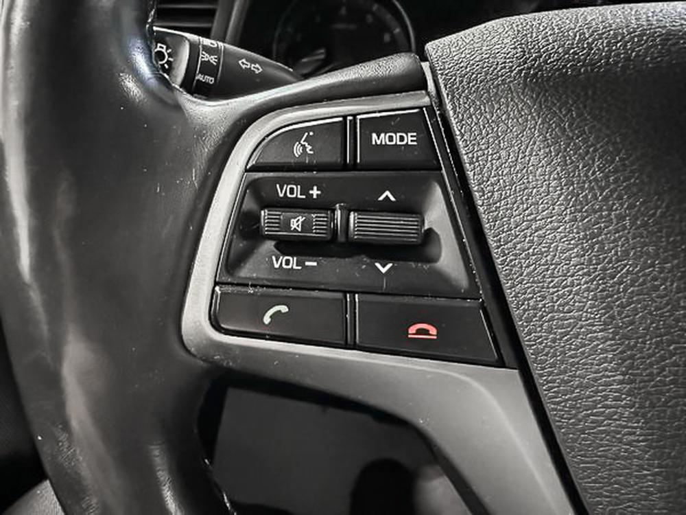 Hyundai Elantra SE 2018 d&rsquo;occasion à vendre - 18