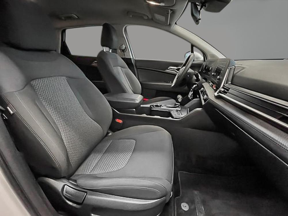 Kia Sportage LX 2023 d&rsquo;occasion à vendre - 28