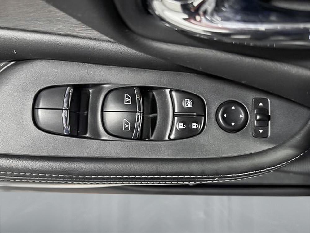 Nissan Murano Midnight 2024 d&rsquo;occasion à vendre - 16