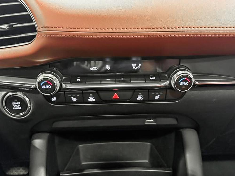 Mazda Mazda3 Sport GT 2021 d&rsquo;occasion à vendre - 28