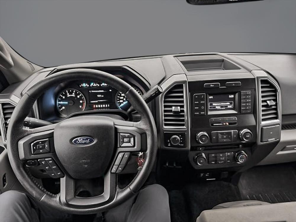 Ford F-150 XLT 2015 d&rsquo;occasion à vendre - 24