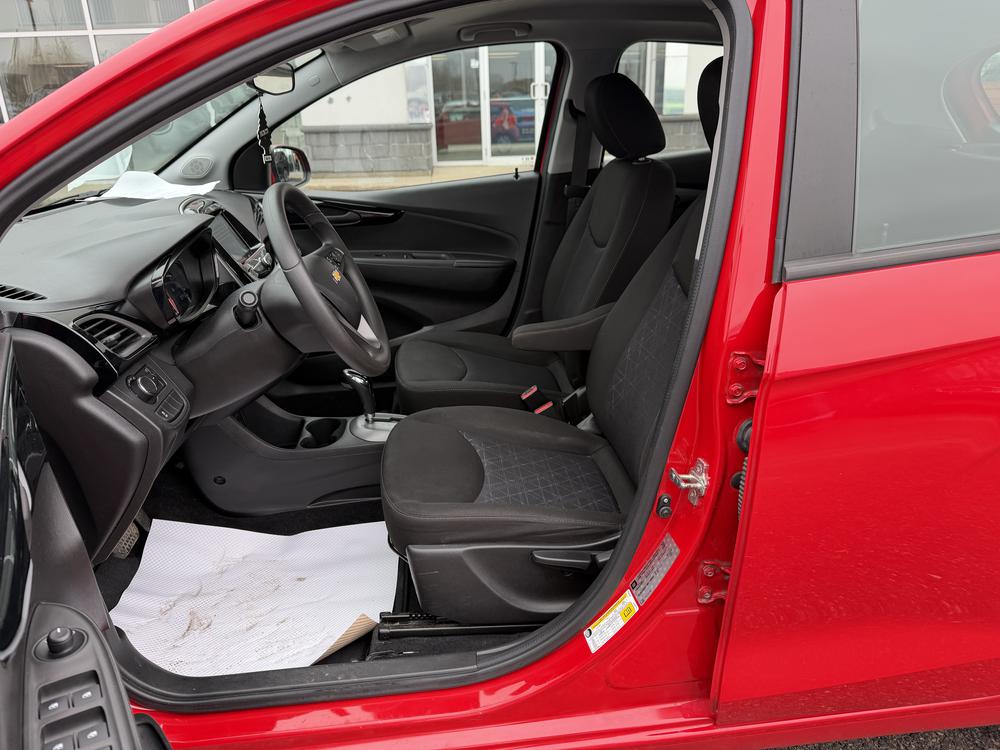 Chevrolet Spark LT 2021 d&rsquo;occasion à vendre - 16