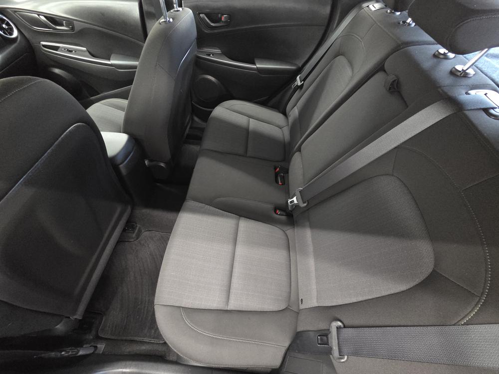 Hyundai Kona Essentiel 2022 d&rsquo;occasion à vendre - 23