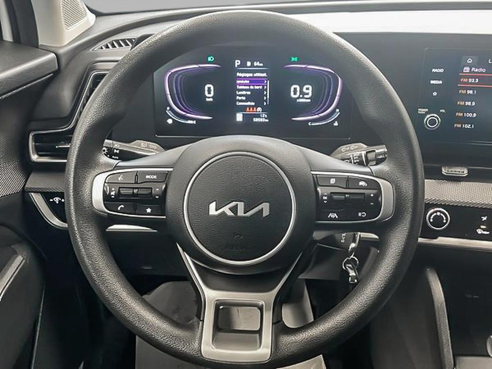 Kia Sportage LX 2023 d&rsquo;occasion à vendre - 19