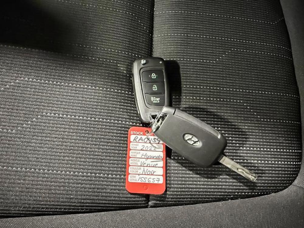 Hyundai Venue ESSENTIAL 2022 d&rsquo;occasion à vendre - 31