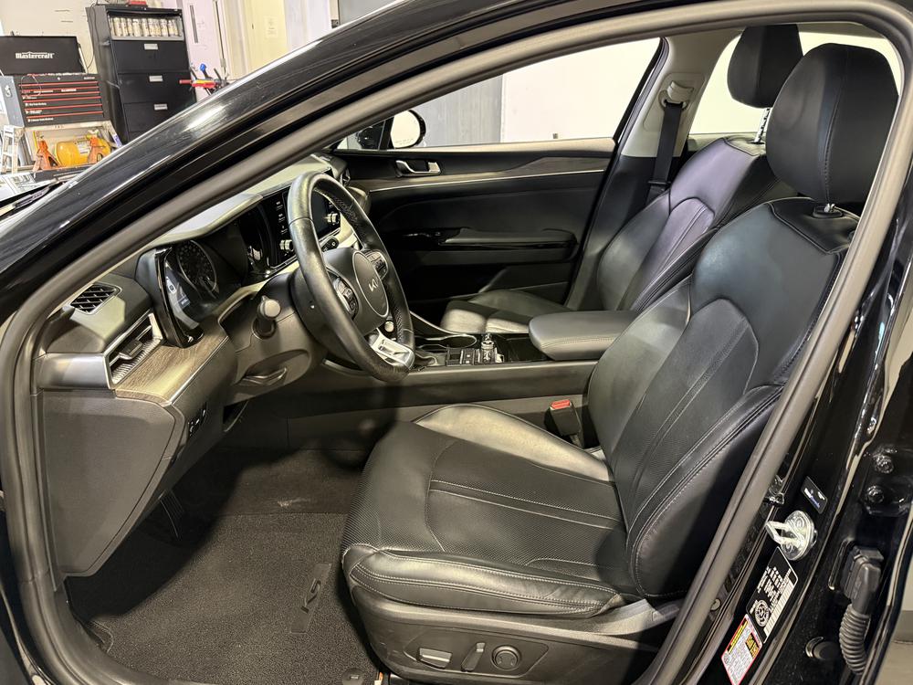 Kia K5 EX 2023 d&rsquo;occasion à vendre - 17