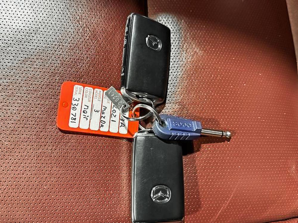 Mazda Mazda3 Sport GT 2021 d&rsquo;occasion à vendre - 33