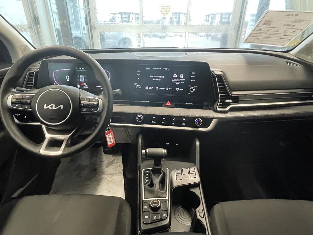 Kia Sportage LX 2024 d&rsquo;occasion à vendre - 18