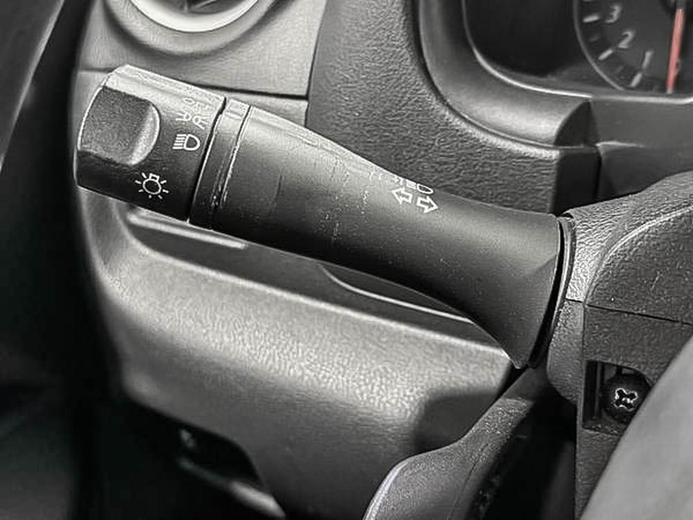 Nissan Micra SV 2016 d&rsquo;occasion à vendre - 21