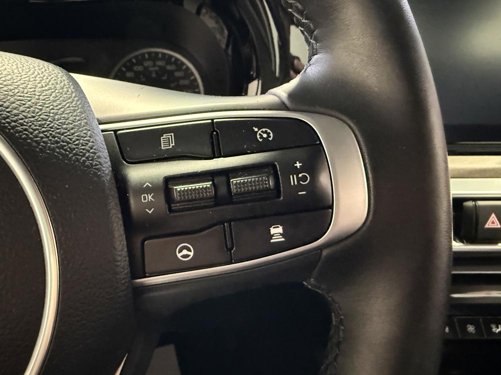 Kia K5 EX 2023 d&rsquo;occasion à vendre - 21