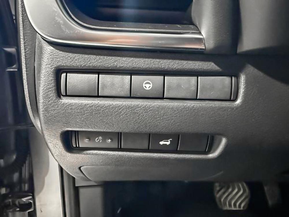 Nissan Rogue SV 2021 d&rsquo;occasion à vendre - 17