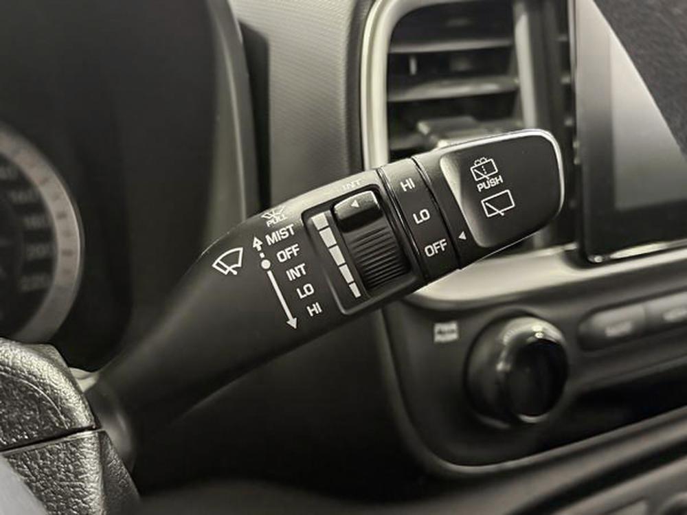 Hyundai Venue ESSENTIAL 2022 d&rsquo;occasion à vendre - 22