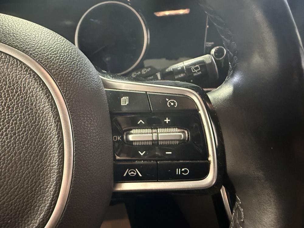 Kia Carnival LX 2022 d&rsquo;occasion à vendre - 21