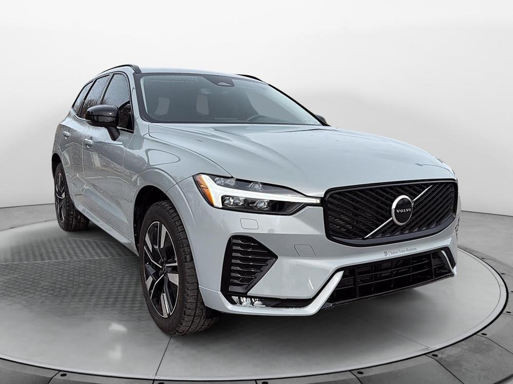Volvo XC60 B5 CORE AWD 2026 d&rsquo;occasion à vendre - 1