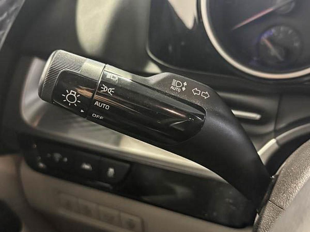 Kia Carnival LX 2022 à vendre à Trois-Rivières - 22