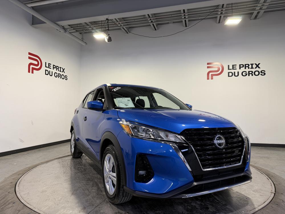 Nissan Kicks S 2023 d&rsquo;occasion à vendre - 1