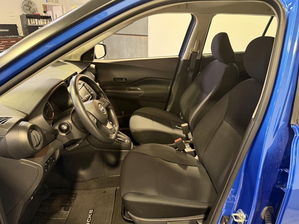 Nissan Kicks S 2023 d&rsquo;occasion à vendre - 16