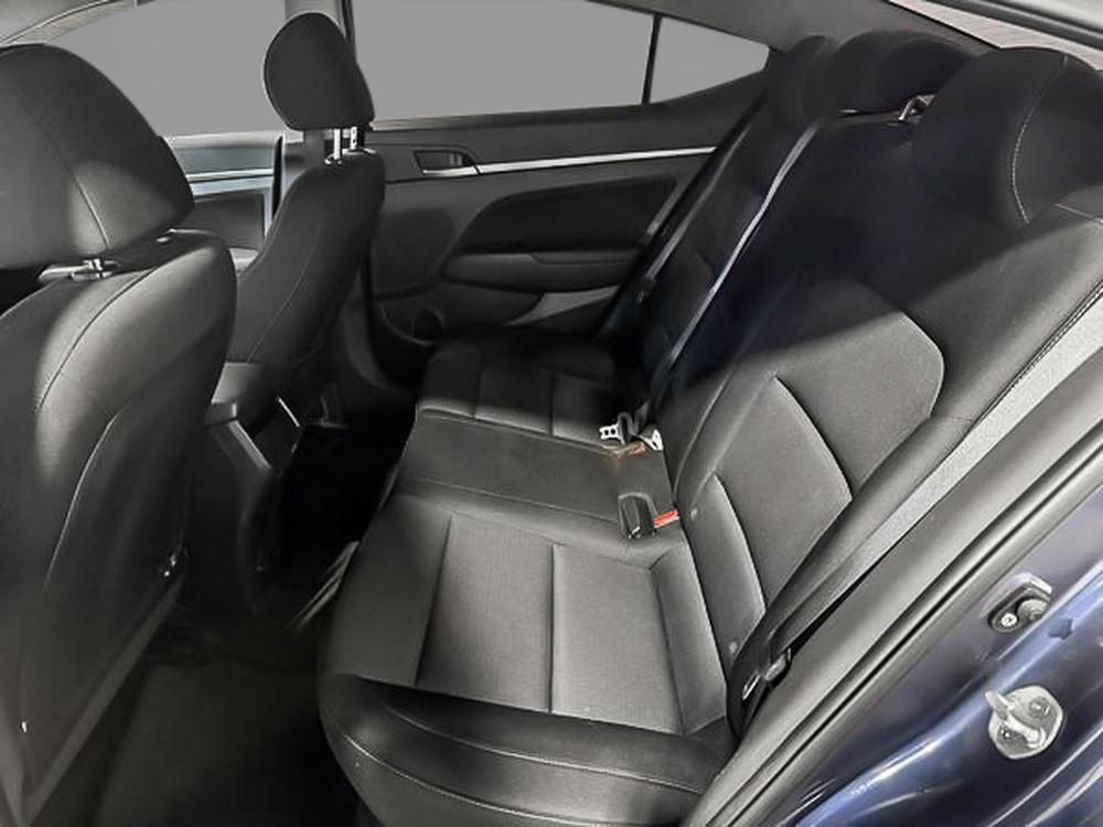 Hyundai Elantra SE 2018 d&rsquo;occasion à vendre - 29