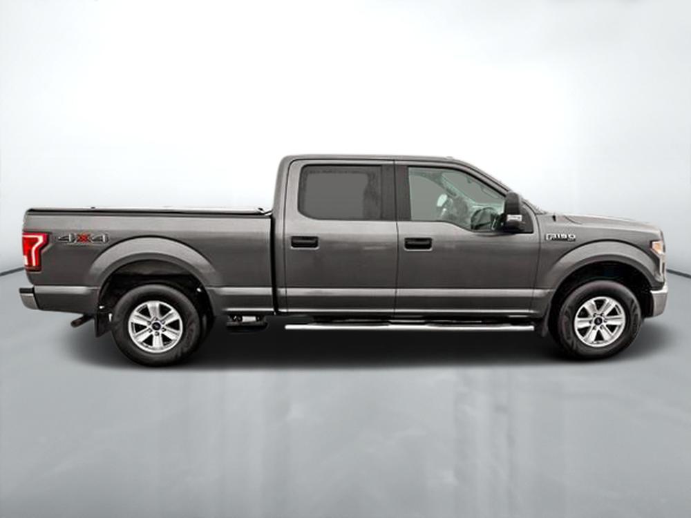Ford F-150 XLT 2015 d&rsquo;occasion à vendre - 9