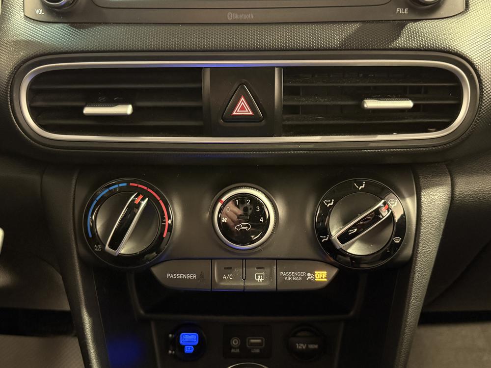 Hyundai Kona Essential 2019 d&rsquo;occasion à vendre - 27