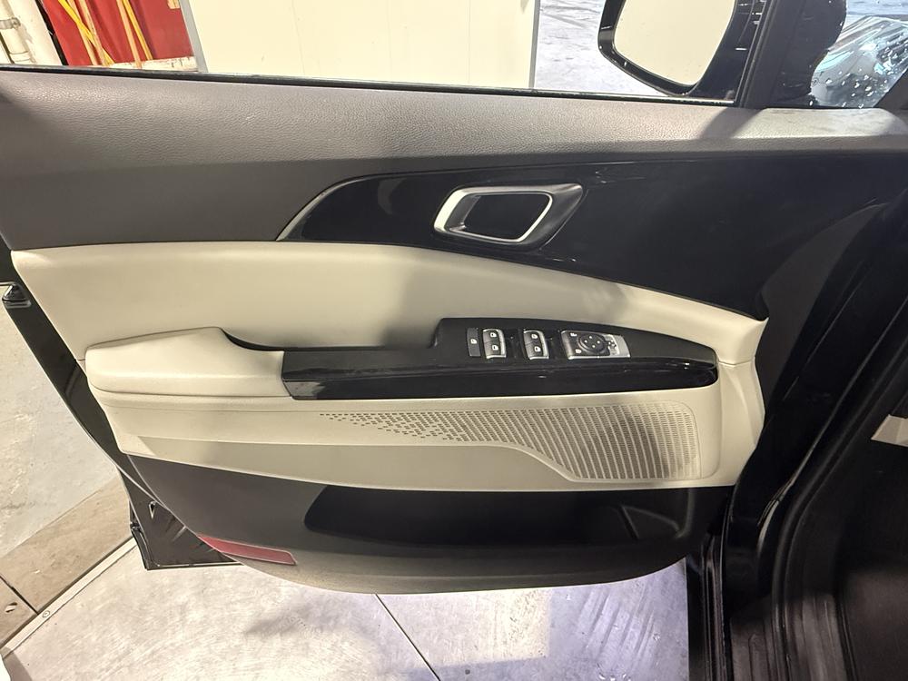 Kia Carnival LX 2022 d&rsquo;occasion à vendre - 13