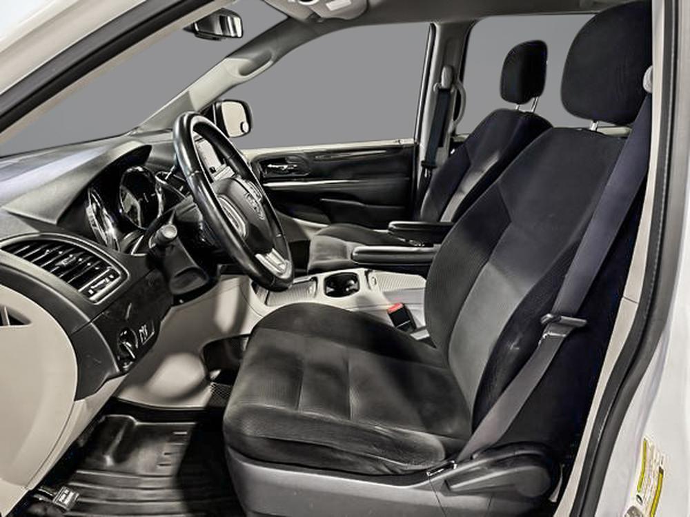 Dodge Grand Caravan SXT 2017 d&rsquo;occasion à vendre - 17