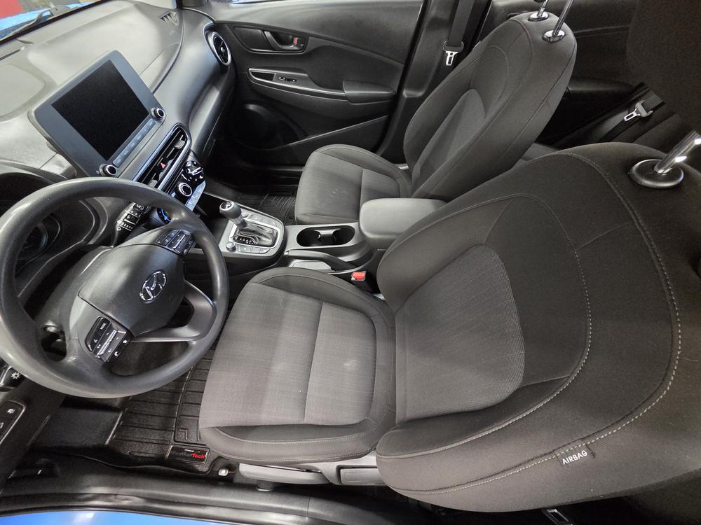 Hyundai Kona Essentiel 2022 d&rsquo;occasion à vendre - 16