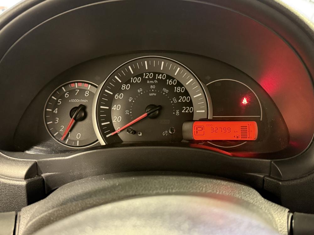 Nissan Micra SV 2016 d&rsquo;occasion à vendre - 23