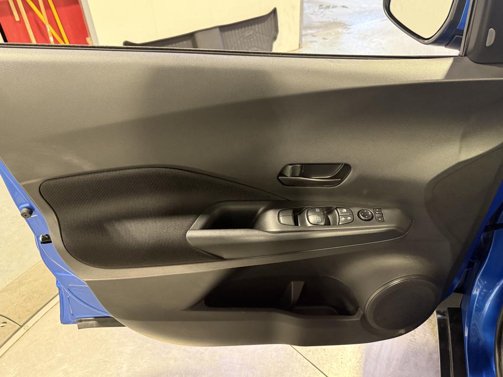 Nissan Kicks S 2023 d&rsquo;occasion à vendre - 13