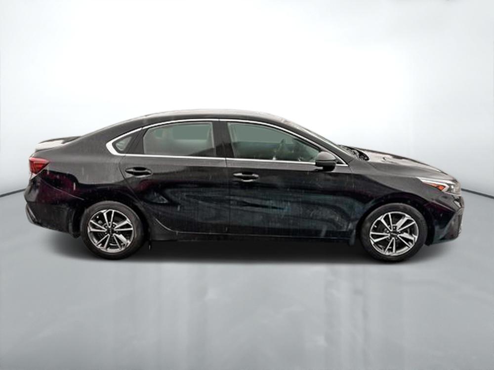 Kia Forte EX 2023 à vendre à Donnacona - 9