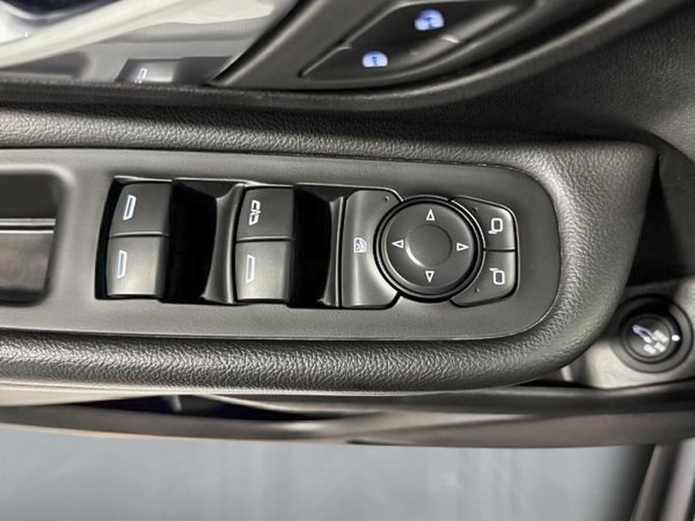 GMC Terrain AT4 2023 d&rsquo;occasion à vendre - 14