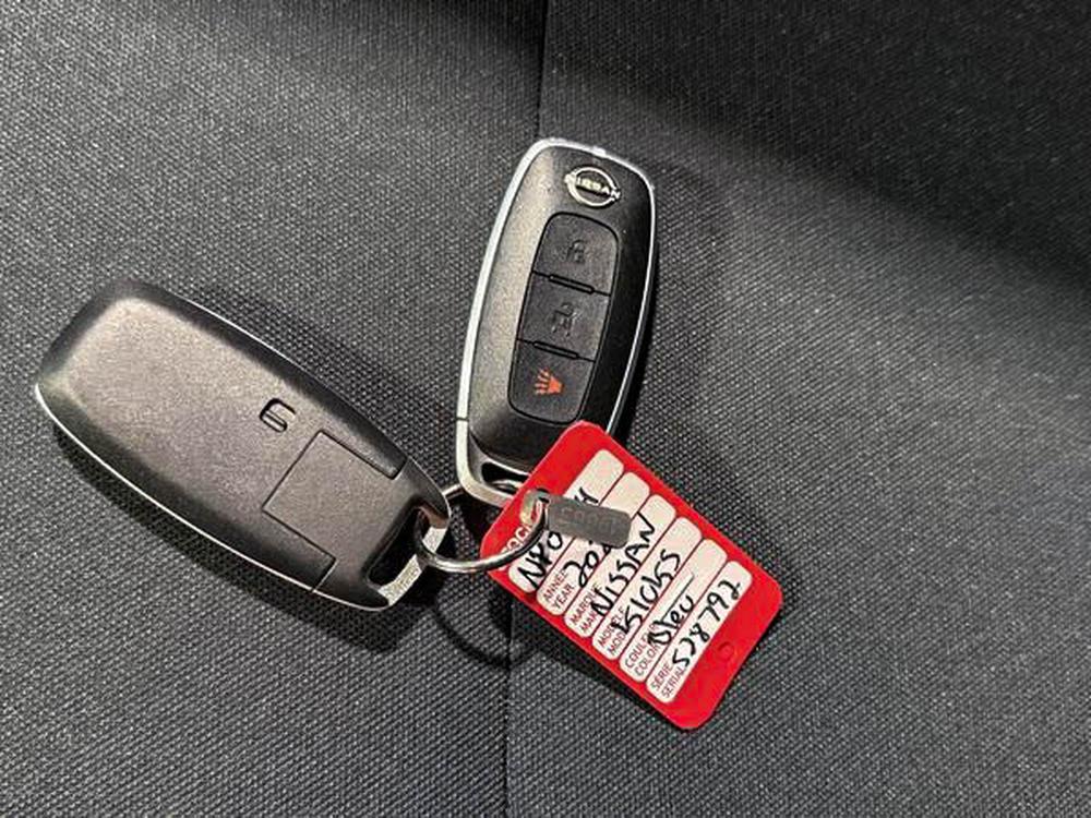 Nissan Kicks S 2023 d&rsquo;occasion à vendre - 33