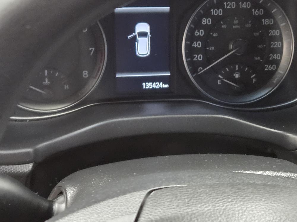 Hyundai Kona Essentiel 2022 d&rsquo;occasion à vendre - 18