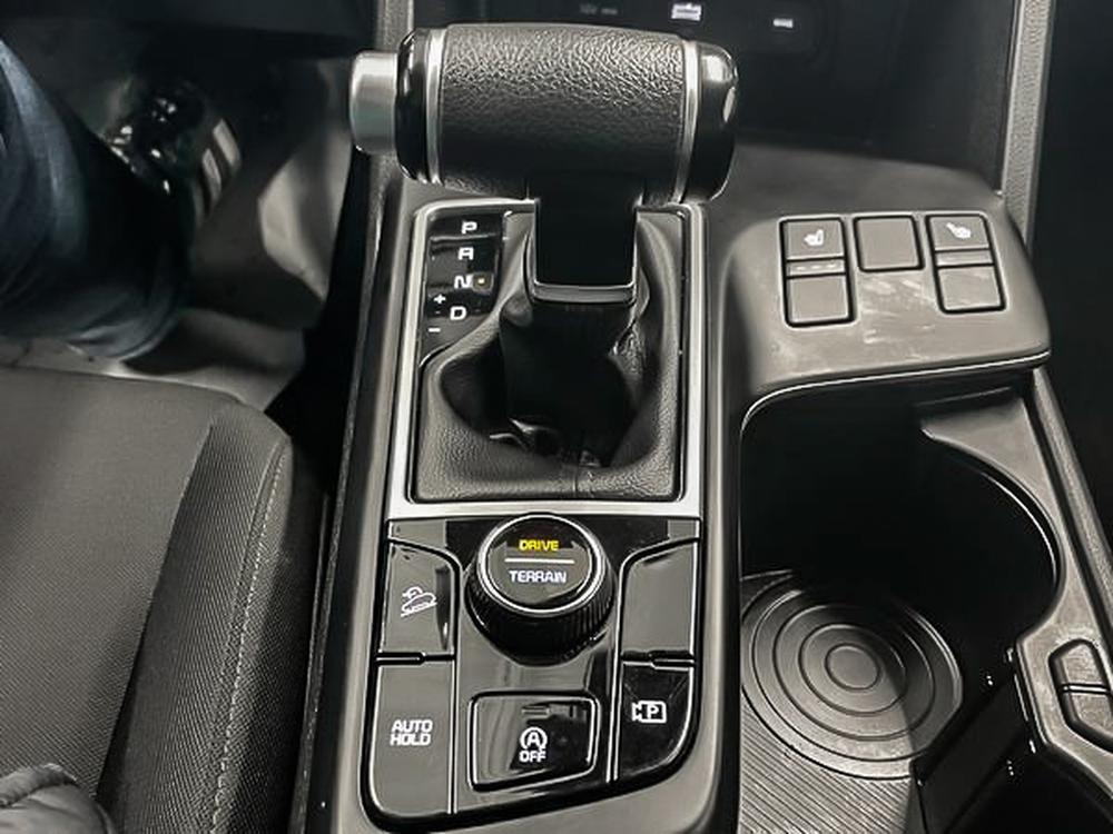 Kia Sportage LX 2023 d&rsquo;occasion à vendre - 22