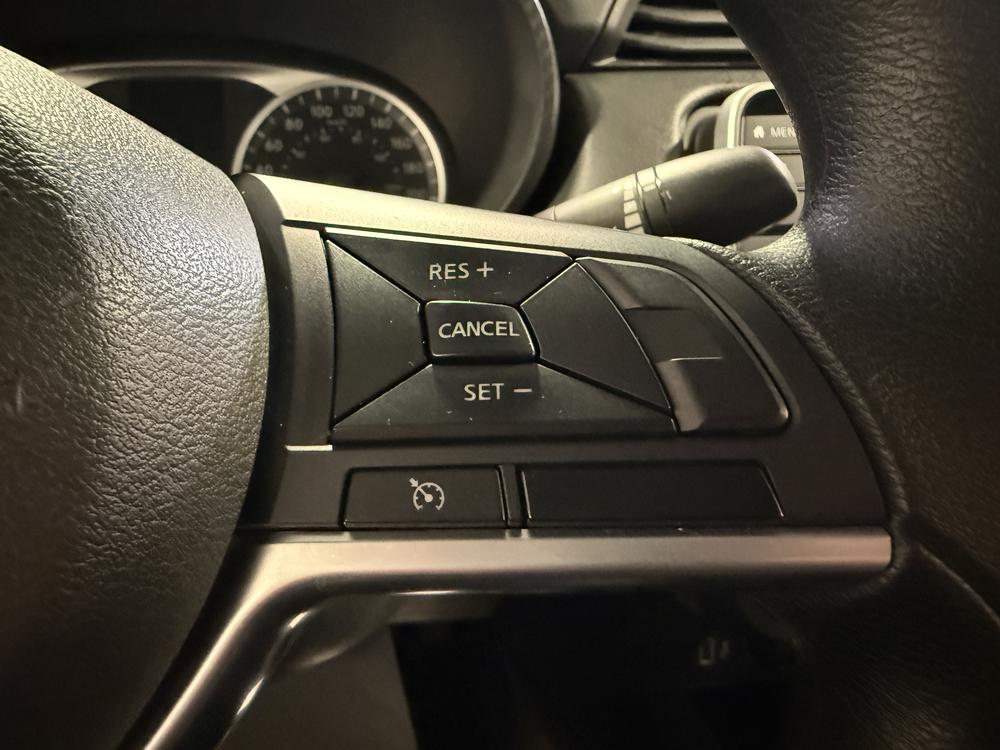 Nissan Versa S 2021 d&rsquo;occasion à vendre - 19