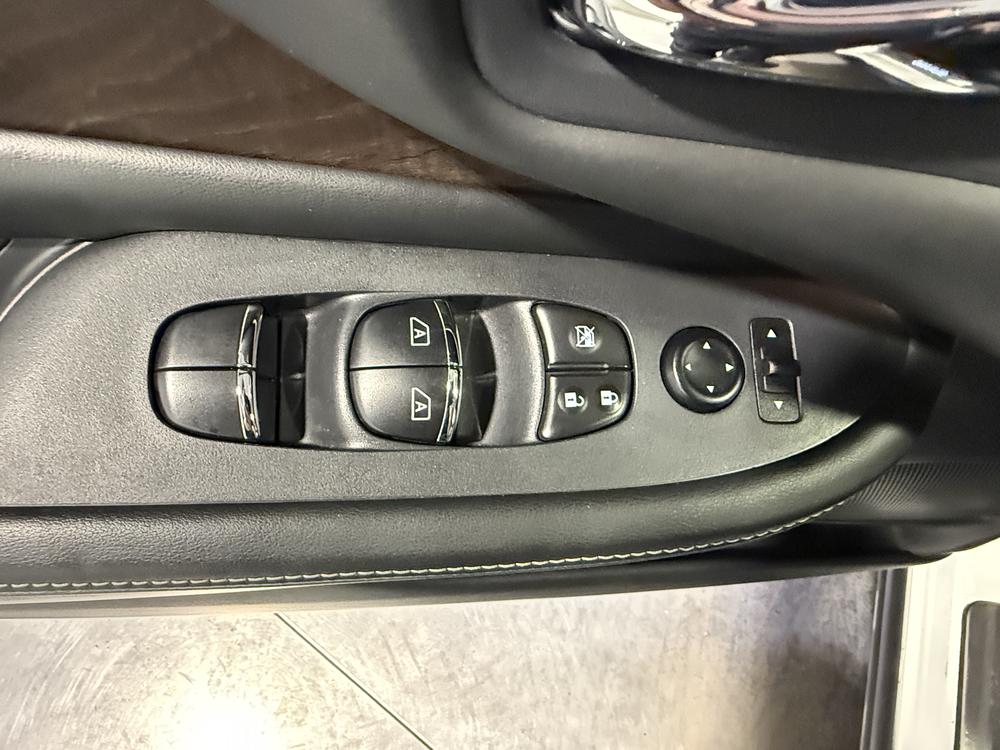 Nissan Murano Platinum 2020 d&rsquo;occasion à vendre - 16