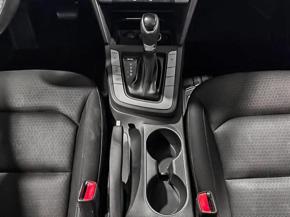 Hyundai Elantra SE 2018 d&rsquo;occasion à vendre - 28
