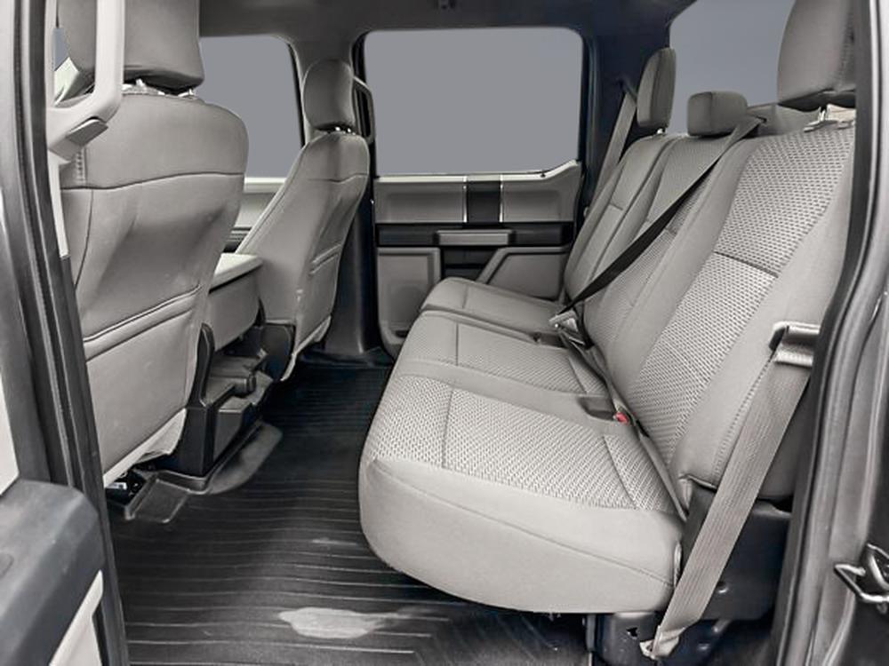 Ford F-150 XLT 2015 d&rsquo;occasion à vendre - 26