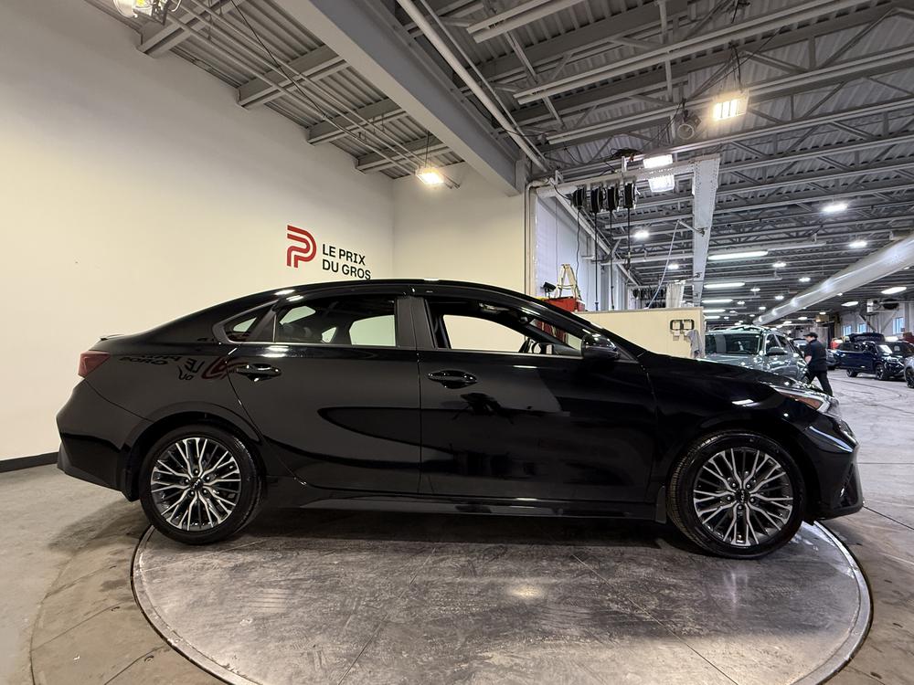 Kia Forte GT LINE 2023 d&rsquo;occasion à vendre - 2