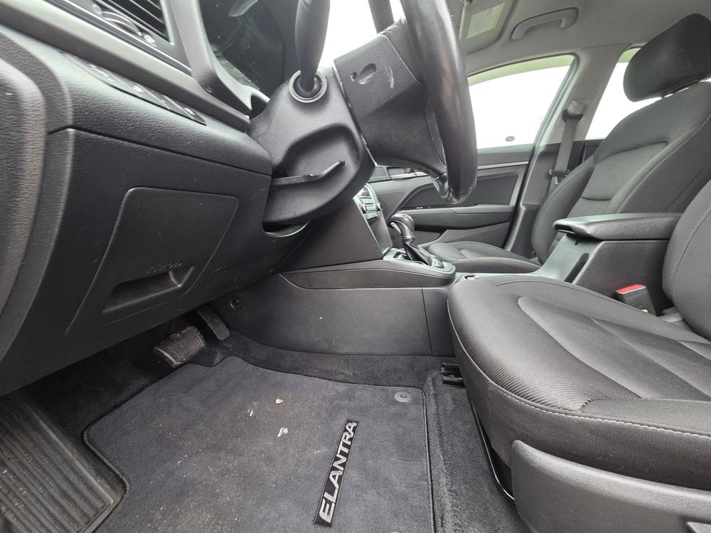 Hyundai Elantra GL 2017 d&rsquo;occasion à vendre - 11