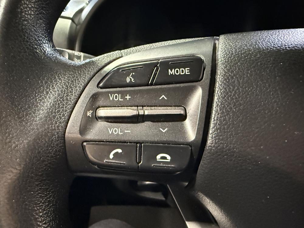 Hyundai Kona Essential 2019 d&rsquo;occasion à vendre - 18