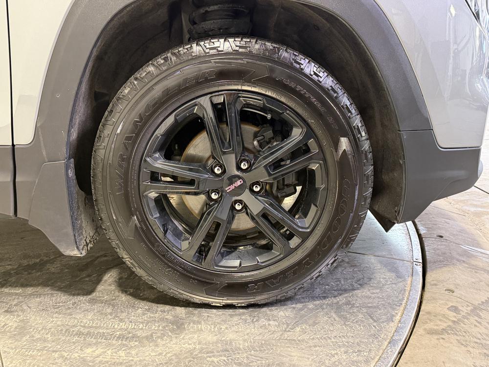 GMC Terrain AT4 2023 d&rsquo;occasion à vendre - 12