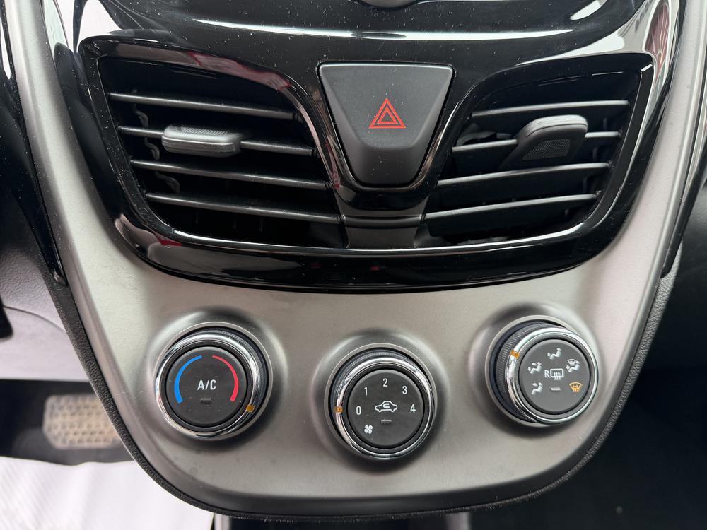 Chevrolet Spark LT 2021 d&rsquo;occasion à vendre - 18