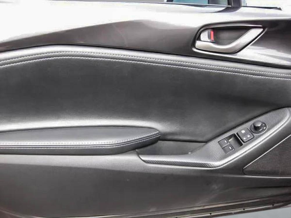 Mazda MX-5 GS 2021 d&rsquo;occasion à vendre - 17