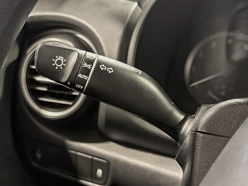 Hyundai Kona Essential 2019 d&rsquo;occasion à vendre - 21