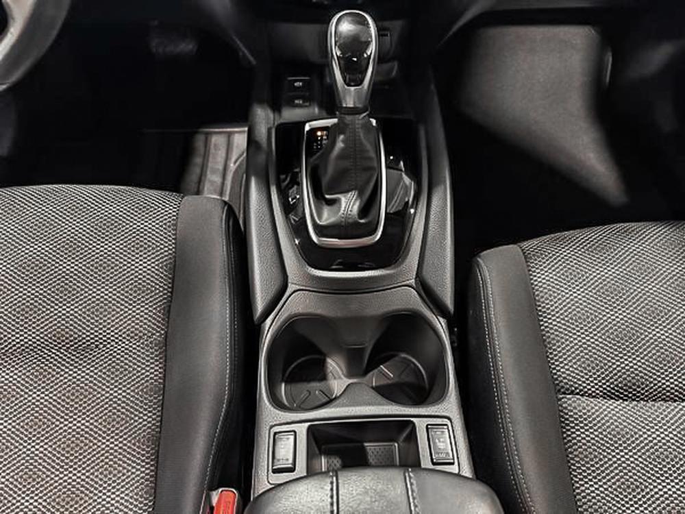 Nissan Qashqai SV 2021 d&rsquo;occasion à vendre - 31