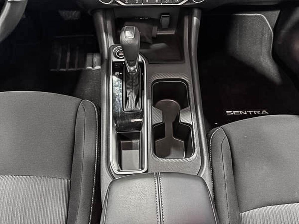 Nissan Sentra SV 2022 d&rsquo;occasion à vendre - 31