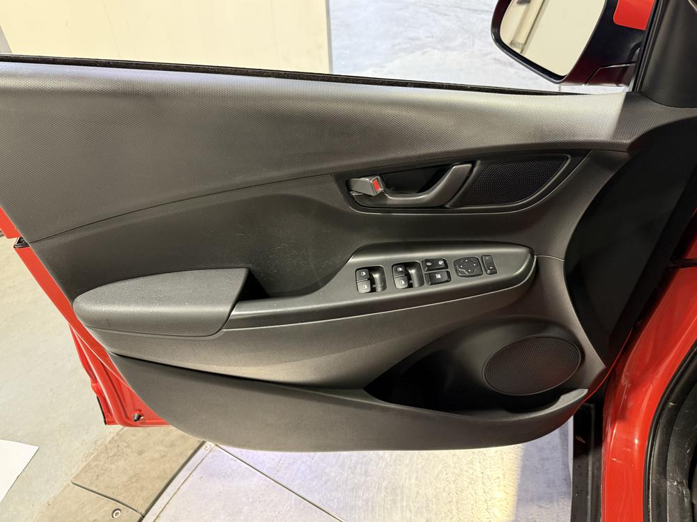 Hyundai Kona Essential 2019 d&rsquo;occasion à vendre - 13