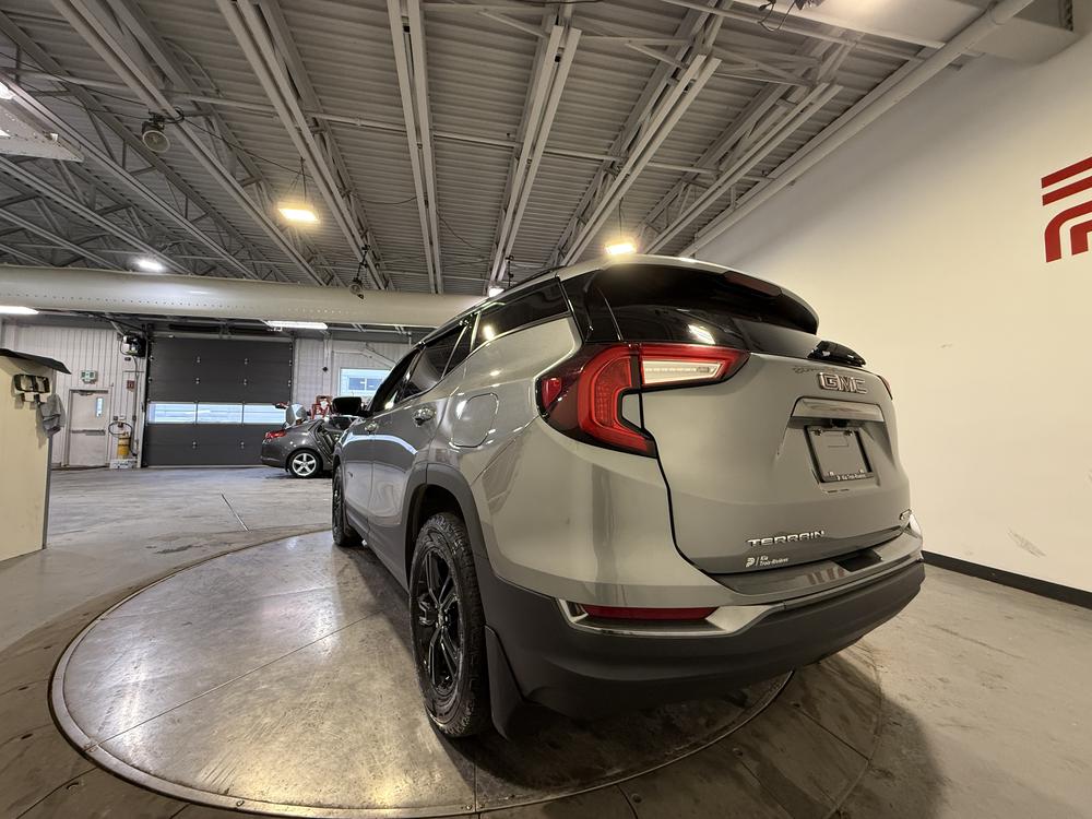 GMC Terrain AT4 2023 d&rsquo;occasion à vendre - 6